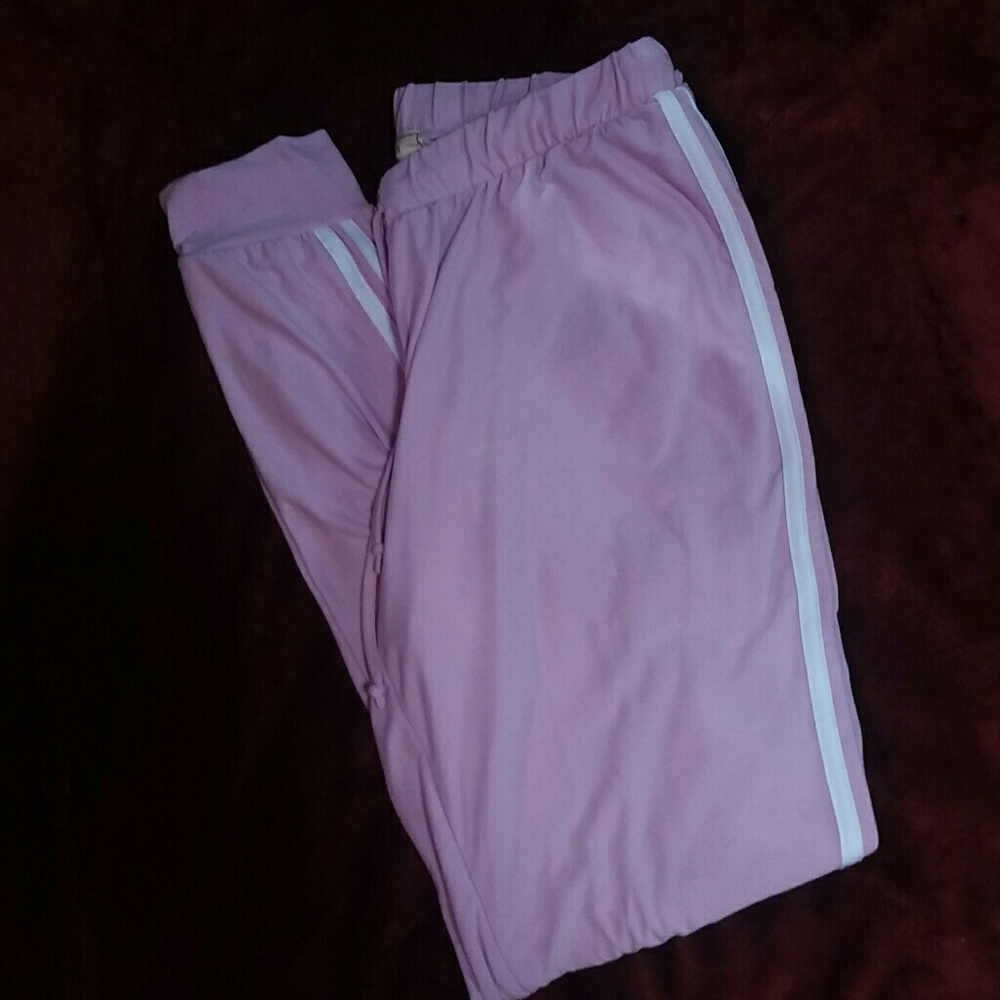 💋3/$22💋 Pink Striped Joggers